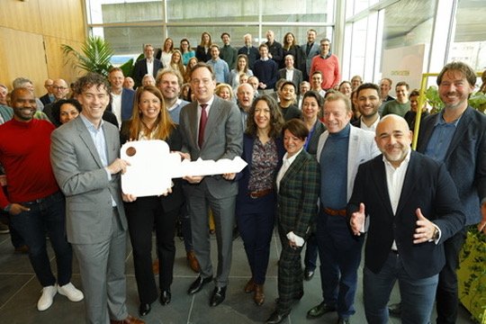 Danny Frietman moderator dagvoorzitter on stage 25