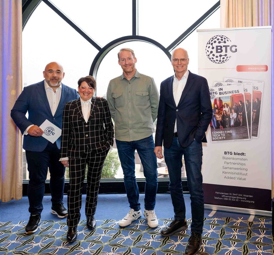 Danny Frietman moderator dagvoorzitter on stage 28