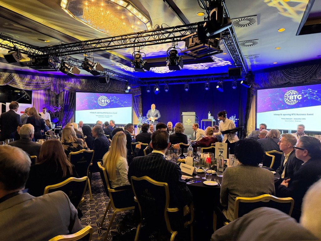 Danny Frietman moderator dagvoorzitter on stage 43