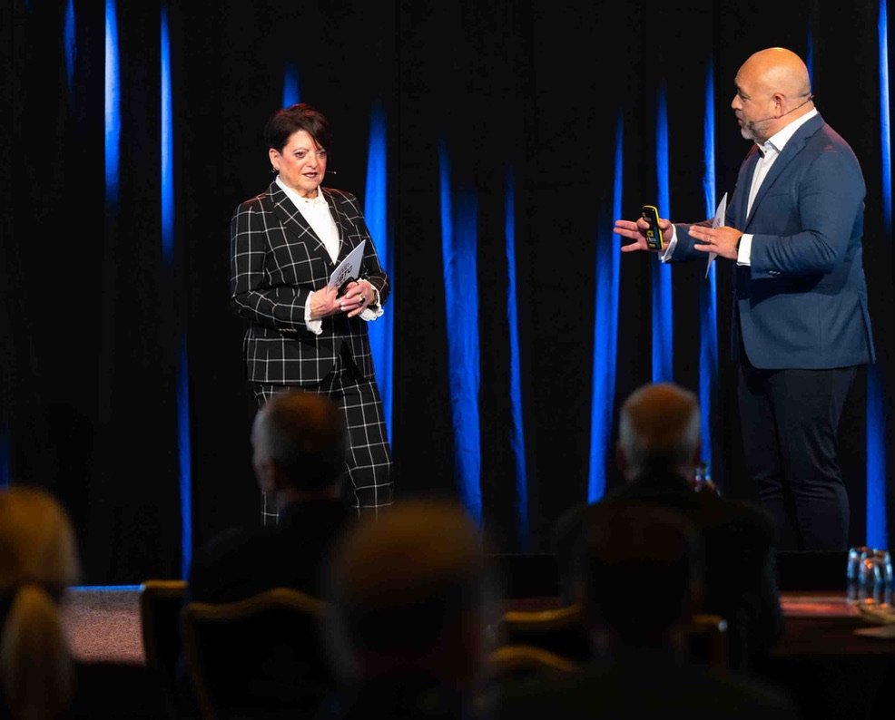 Danny Frietman moderator dagvoorzitter on stage 45